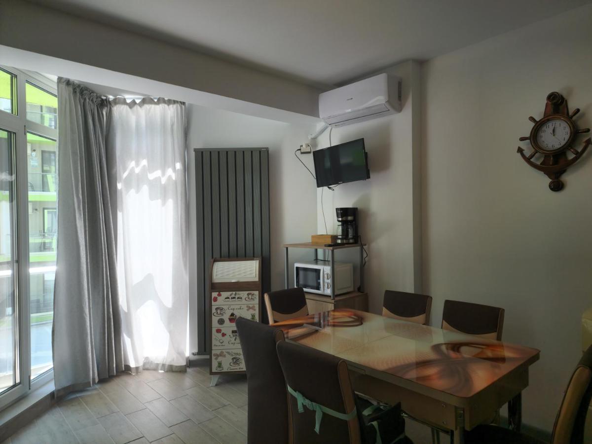 Nasty 24 Aparthotel Pool & Spa Mamaia Nord Navodari Ngoại thất bức ảnh