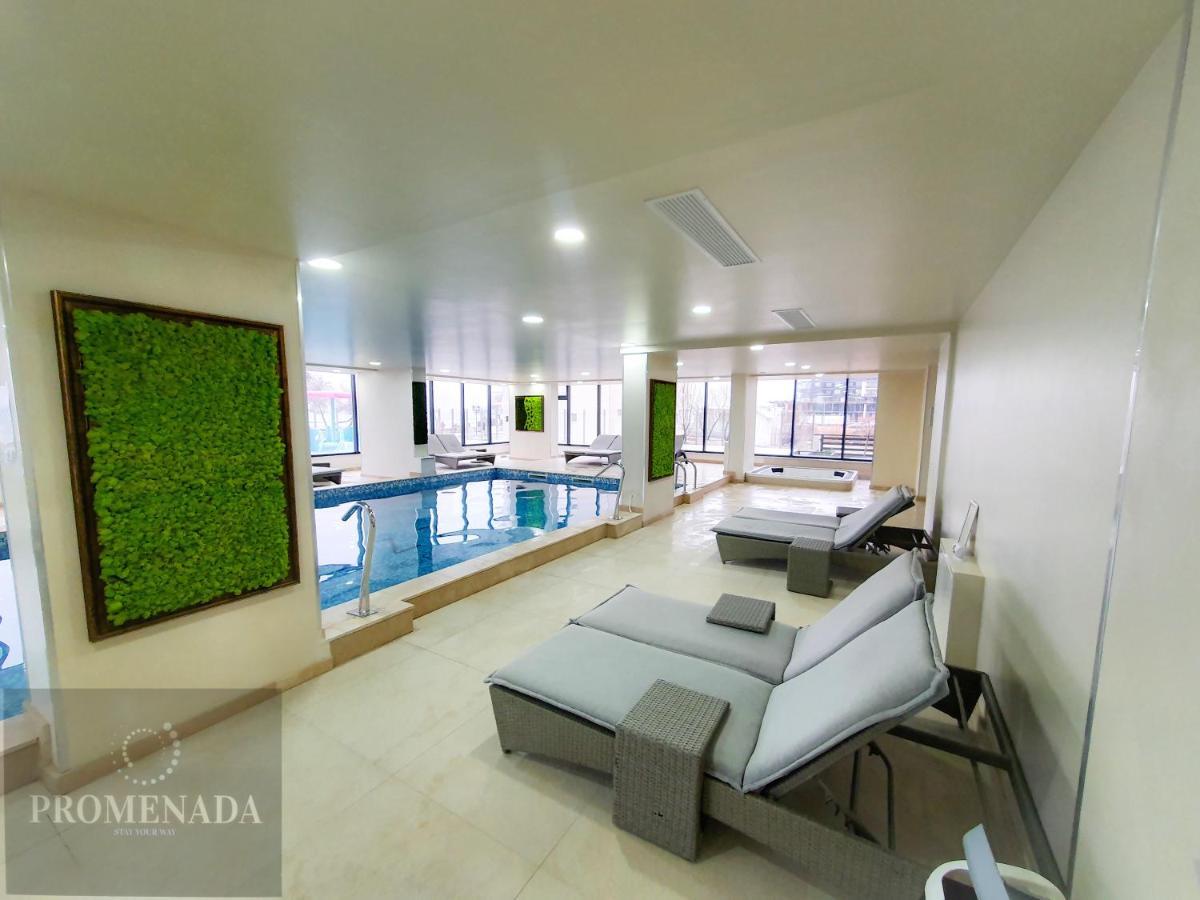 Nasty 24 Aparthotel Pool & Spa Mamaia Nord Navodari Ngoại thất bức ảnh