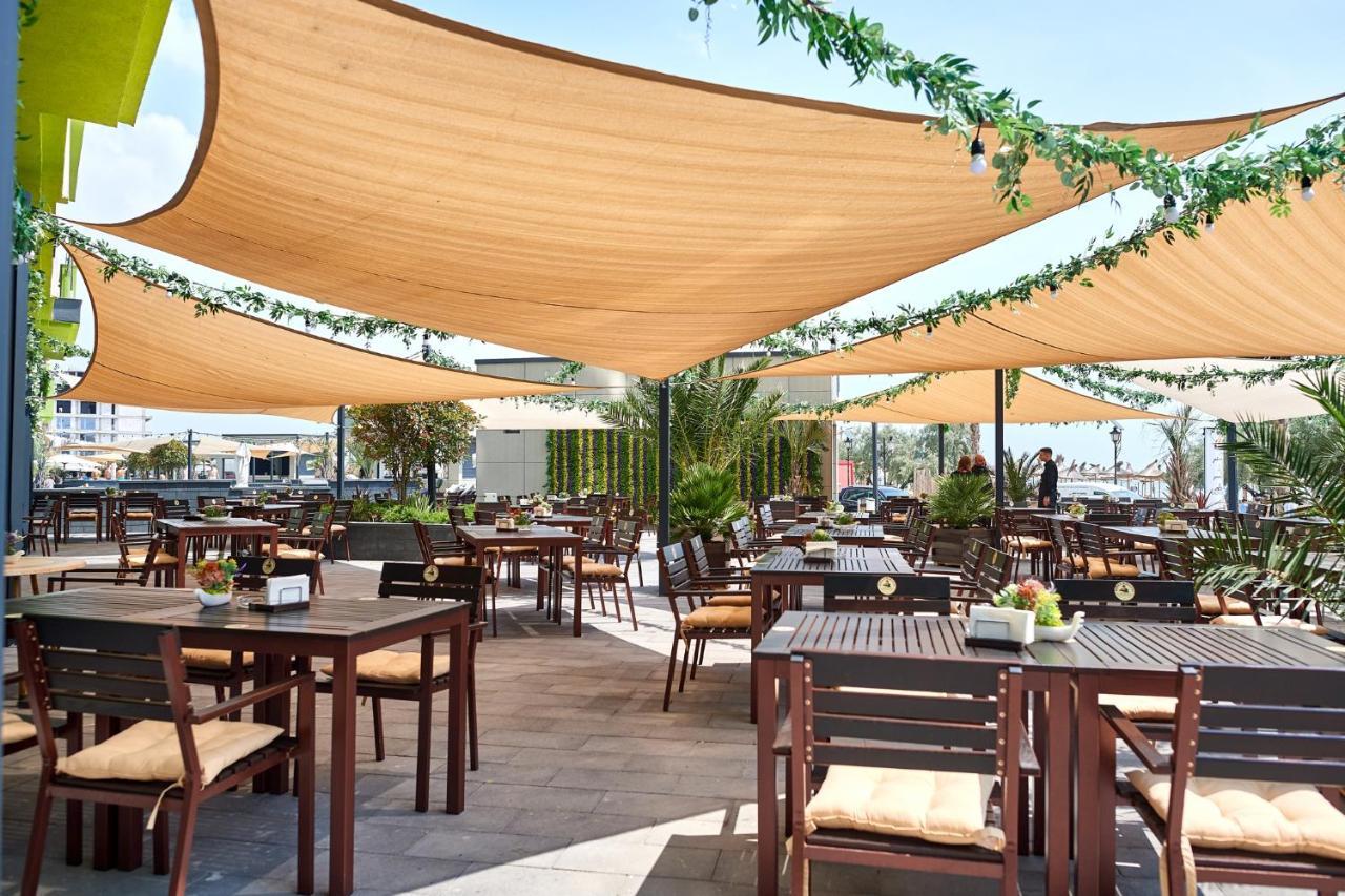 Nasty 24 Aparthotel Pool & Spa Mamaia Nord Navodari Ngoại thất bức ảnh