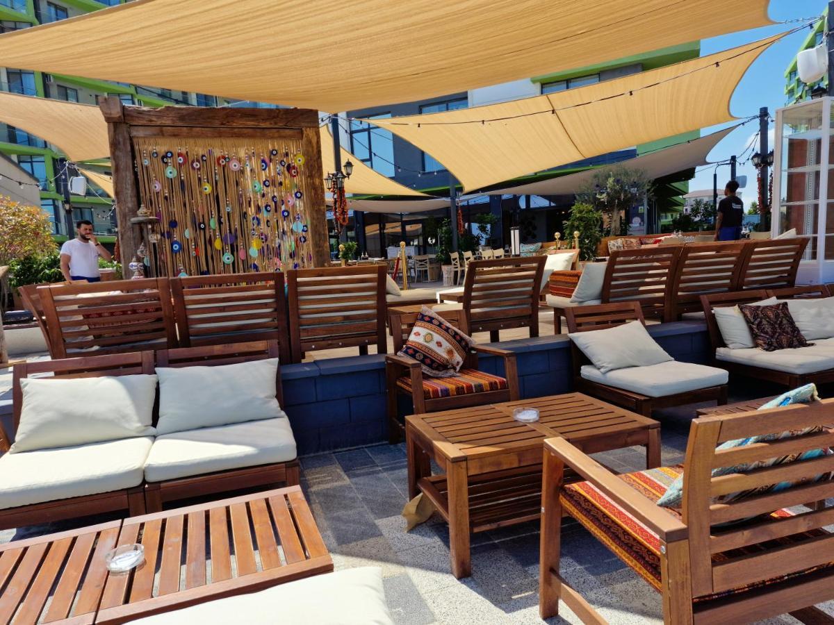 Nasty 24 Aparthotel Pool & Spa Mamaia Nord Navodari Ngoại thất bức ảnh